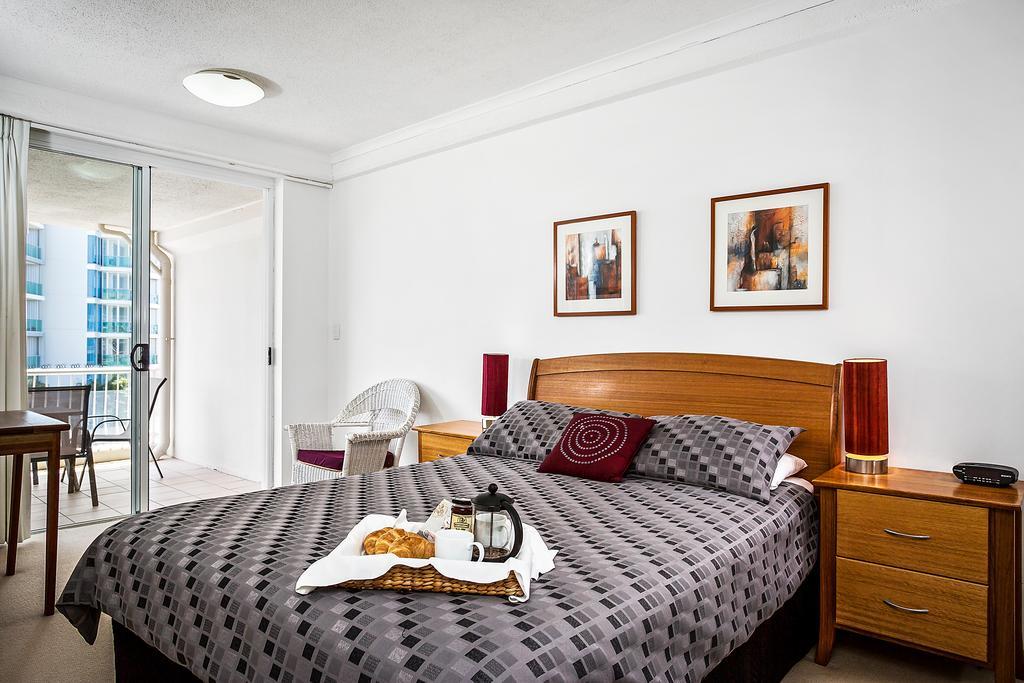 คิร์ร่าบีชอพาร์ทเม้นส์ Aparthotel โกลด์โคสต์ ภายนอก รูปภาพ